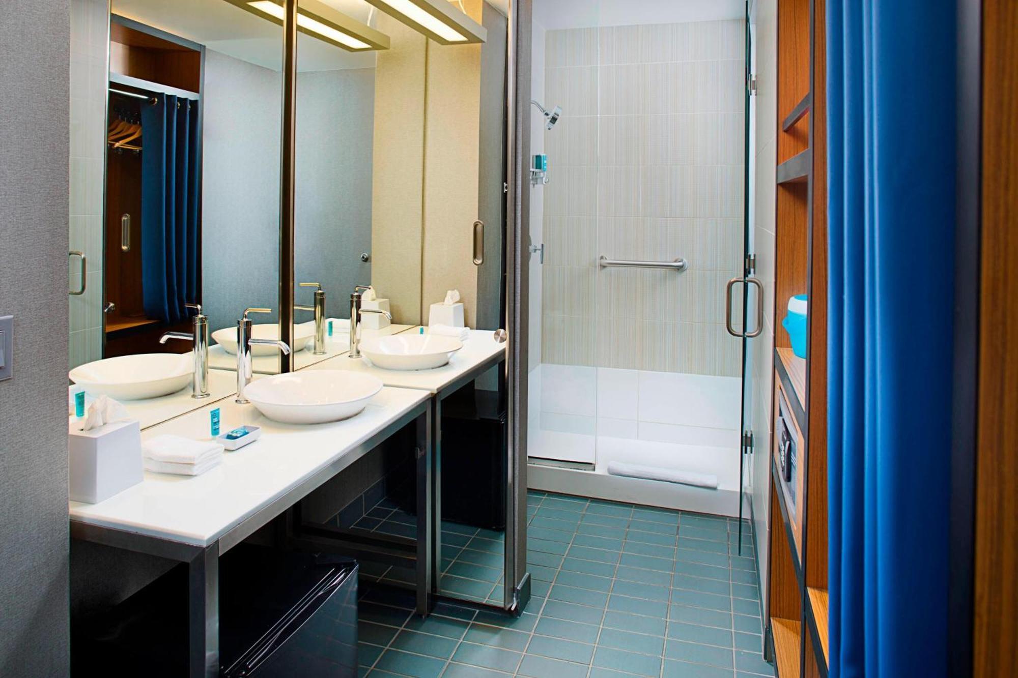 Aloft Airport 3* Philadelphie